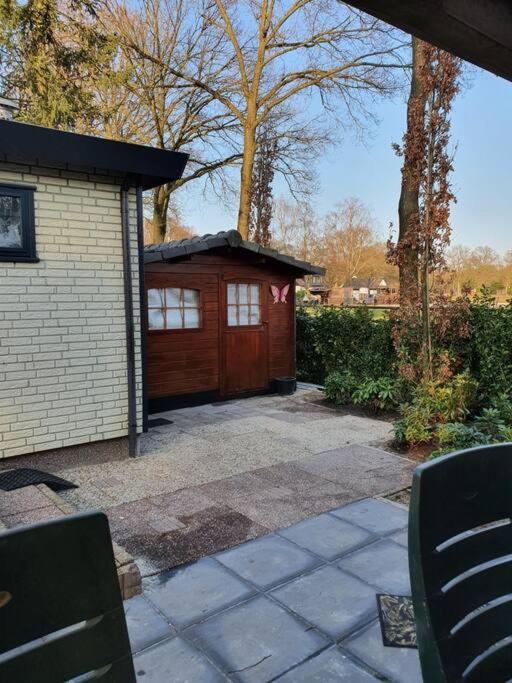 Cozy Chalet For 4 Veluwe Putten Εξωτερικό φωτογραφία